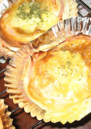 チーズカレーマヨ☆ハムパン-レシピのメイン写真