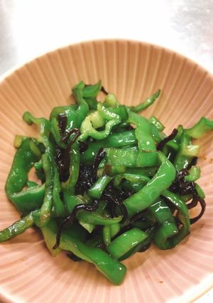 ピーマンの塩昆布炒め-レシピのメイン写真