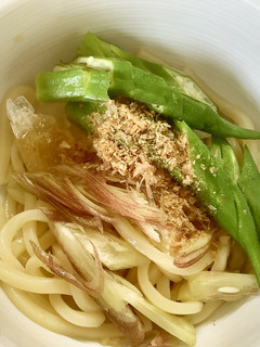 ミョウガとオクラの冷やしうどん-レシピのメイン写真