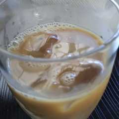 รูปของ 浅煎り豆から作るアイスカフェオレ(覚書)