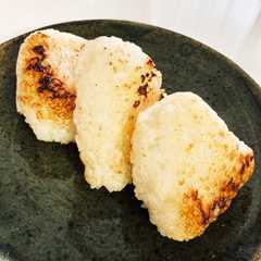 รูปของ 焼きおにぎり