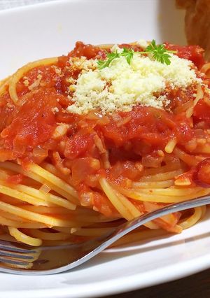 簡単！ガーリックトマトパスタ-レシピのメイン写真