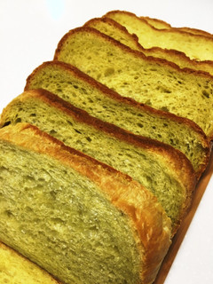 HBでふんわり抹茶みるく食パン♫-レシピのメイン写真
