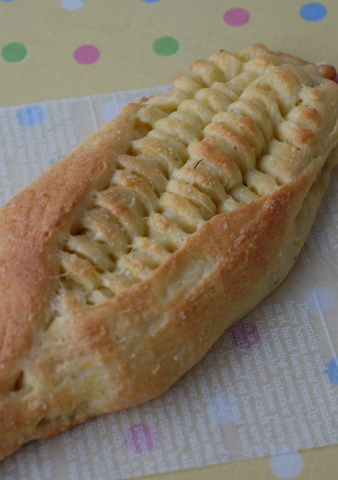 簡単☆まるで本物！とうもろこしパン-レシピのメイン写真