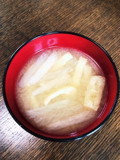 大根と油揚げの味噌汁-レシピのメイン写真