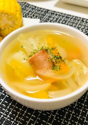 ウィンナーと野菜のコンソメスープ-レシピのメイン写真