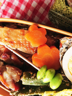 お弁当★お花のにんじん飾り切り★作り置き-レシピのメイン写真