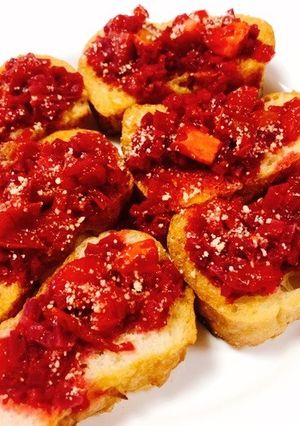 簡単！ビーツとトマトのブルスケッタ-レシピのメイン写真
