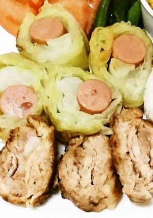 同時に豚こま肉ソテーと焼きロールキャベツ-レシピのメイン写真