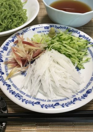 つけ麺のおともに千切り大根♪-レシピのメイン写真