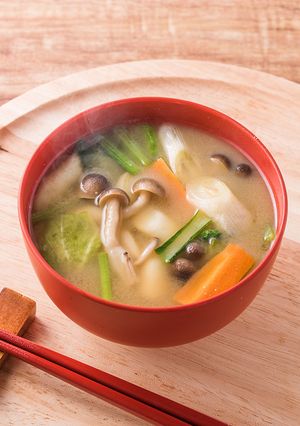 野菜たっぷりみそ汁-レシピのメイン写真