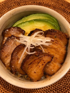 レンジで簡単☆炙り☆豚バラチャーシュー丼-レシピのメイン写真