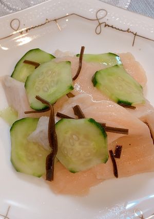 ふりふり、塩昆布　サーモン！-レシピのメイン写真