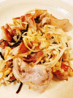 簡単♡旨味たっぷり塩昆布と豚肉の炒め物-レシピのメイン写真