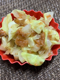 お弁当に!キャベツ丸々1枚!梅おかか和え-レシピのメイン写真