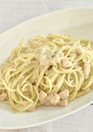 子供も大好きなサーモンのクリームパスタ-レシピのメイン写真