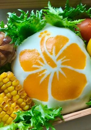 【簡単】キャラ弁 ハイビスカス 薄焼き卵-レシピのメイン写真