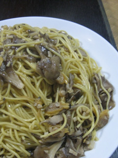 秋の簡単絶品パスタ~炒めてあえるだけ~♪-レシピのメイン写真