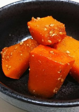 レンジで2分半！かぼちゃの甘辛ごま和え-レシピのメイン写真