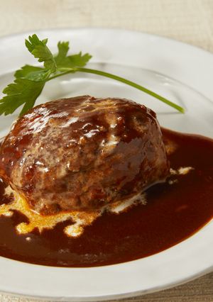 ケチャップ１：１ソースのデミハンバーグ-レシピのメイン写真