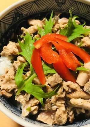 鰹のたたきを刻んだぽろぽろ丼-レシピのメイン写真