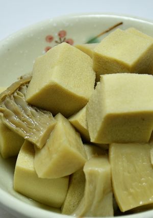 分身の術「高野豆腐とエリンギの似た物煮」-レシピのメイン写真