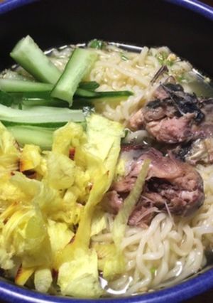 冷やしラーメンと花オクラ-レシピのメイン写真