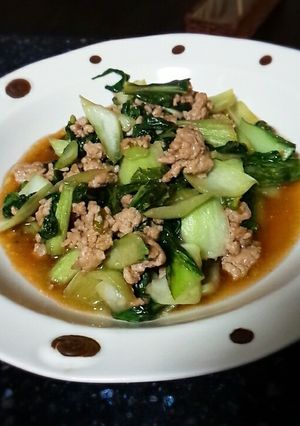 簡単！青梗菜と挽き肉のオイスター炒め-レシピのメイン写真