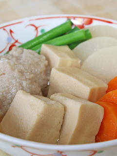 【離乳食に変身】高野豆腐と肉団子の煮物-レシピのメイン写真