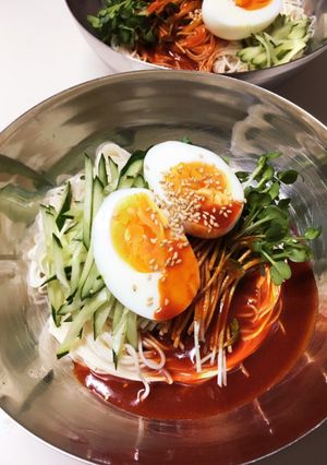 素麺でピリ辛韓国ご飯！「ビビン麺」-レシピのメイン写真
