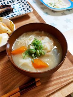 いつものお味噌汁にプラス!海老すいとん汁-レシピのメイン写真