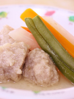 【離乳食 後期】肉団子と野菜の煮物-レシピのメイン写真