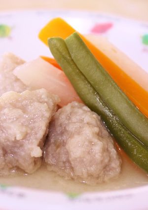 【離乳食 後期】肉団子と野菜の煮物-レシピのメイン写真