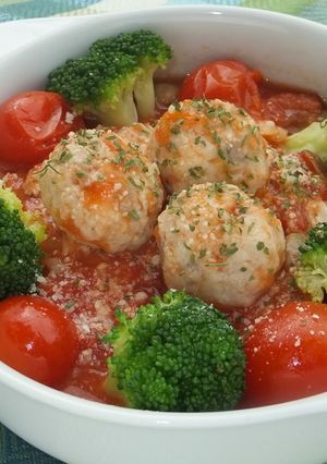 レンジで鶏だんごのトマト煮込み-レシピのメイン写真