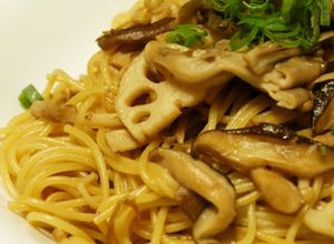 シャキシャキ蓮根とキノコのパスタ-レシピのメイン写真