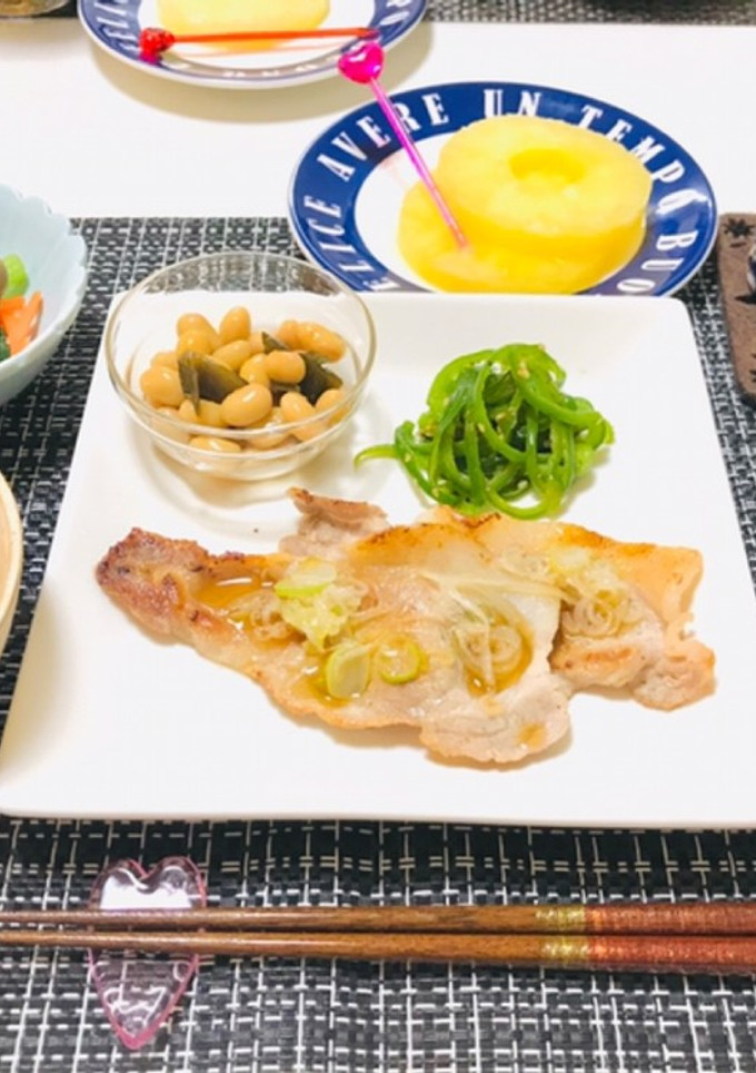 今日の夕飯は、ネギ塩だれ・中華スープ-レシピのメイン写真