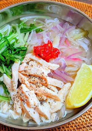 サラダチキンのフォー-レシピのメイン写真