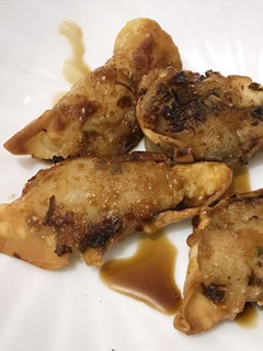 雪松餃子で作る揚げ餃子の黒蜜がけスイーツ-レシピのメイン写真