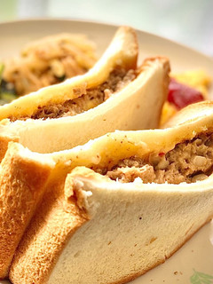 残り物ハンバーグ!のトースト-レシピのメイン写真