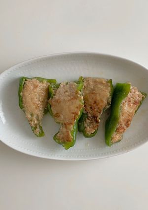 シンプルなピーマンの肉づめ-レシピのメイン写真