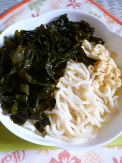 醤油うどん風冷やしうどん3~わかめ-レシピのメイン写真
