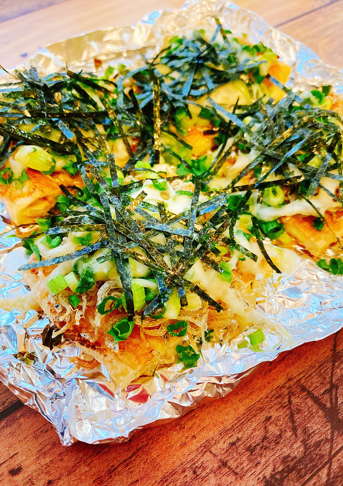 サクッと香ばしい♡油揚げのネギしらすピザ-レシピのメイン写真