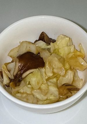 キャベツと舞茸のバター醤油和え-レシピのメイン写真