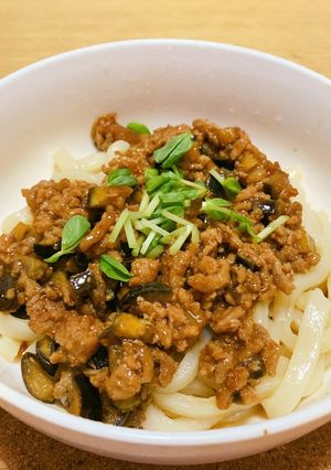 簡単ピリ辛なす入り肉味噌うどん-レシピのメイン写真