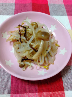 もやしとしめじの塩昆布入りナムル-レシピのメイン写真