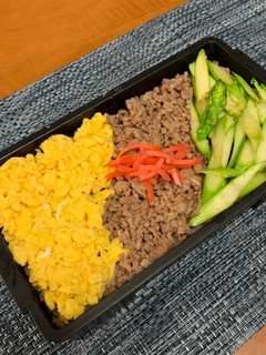 豚そぼろで3色弁当 2020/07/31-レシピのメイン写真