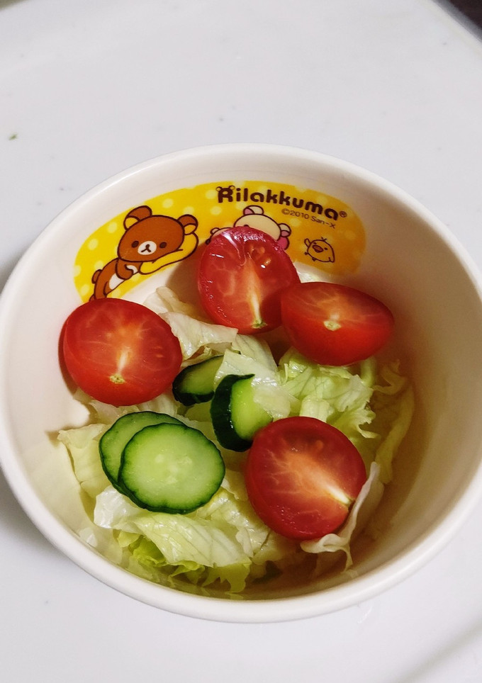 子ども用にミニトマトの種を出さない切り方-レシピのメイン写真
