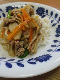 プルコギ丼 / 七尾市給食-レシピのメイン写真