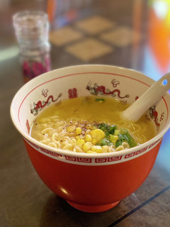 ピリッと。即席ラーメンに粗挽き胡椒-レシピのメイン写真
