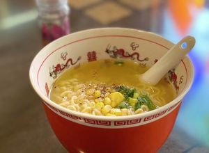 ピリッと。即席ラーメンに粗挽き胡椒-レシピのメイン写真